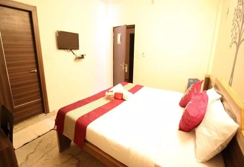 ホテル Oyo Rooms Near Railway Station 2