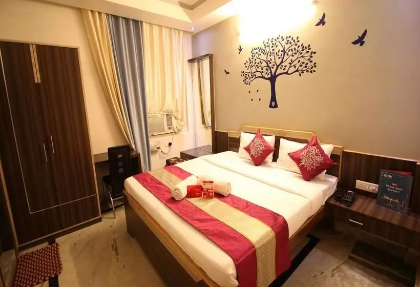 ホテル Oyo Rooms Near Railway Station 2
