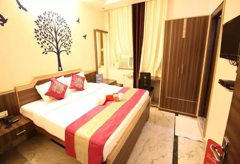 ホテル Oyo Rooms Near Railway Station 2