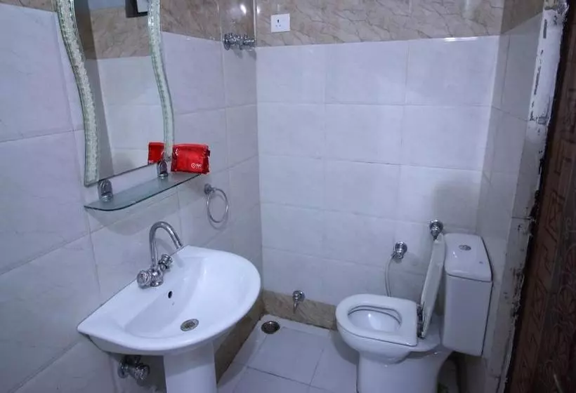 ホテル Oyo Rooms Near Railway Station 2