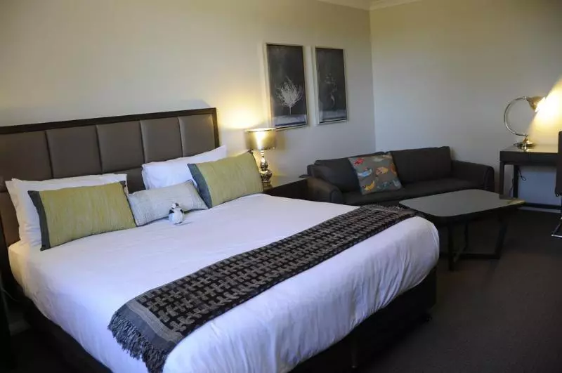 ホテル Riverside Oaks Golf Resort