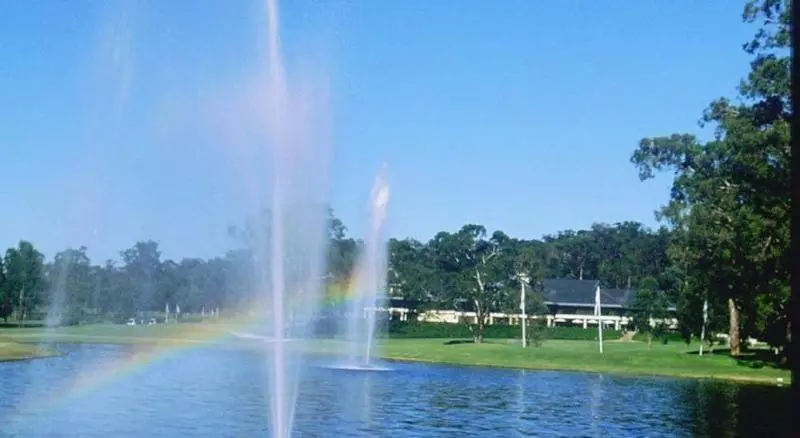 ホテル Riverside Oaks Golf Resort