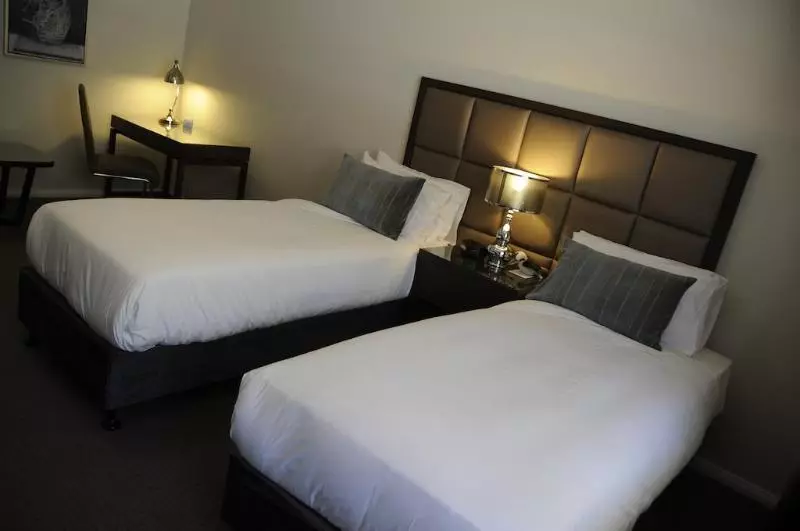 ホテル Riverside Oaks Golf Resort
