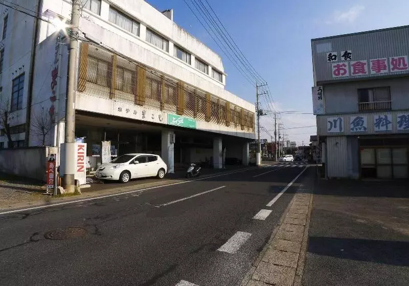 Hotelli Shin Makomo