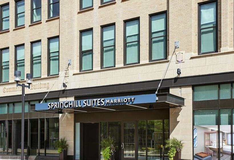 酒店 Springhill Suites By Marriott Milwaukee Downtown