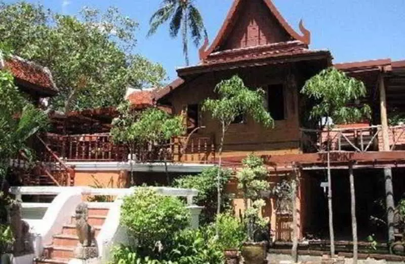 استراحتگاه Harry S Bungalows