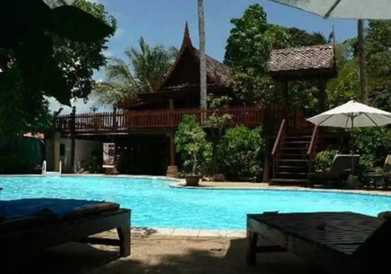 استراحتگاه Harry S Bungalows