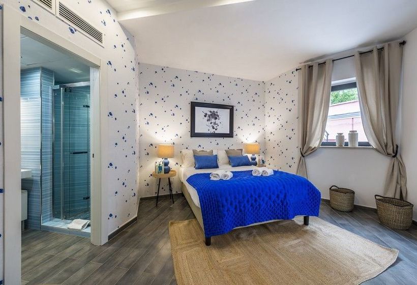 Sweet Inn Via Angelo Emo