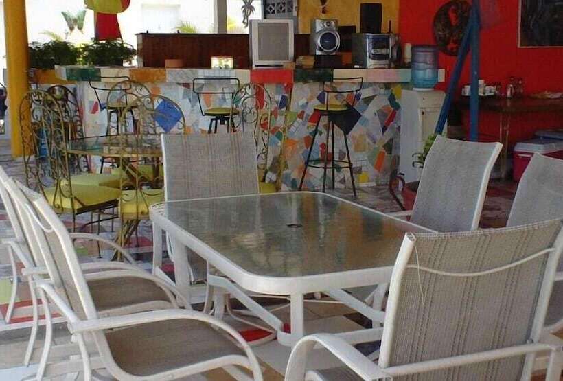 Tropical Bed & Breakfast