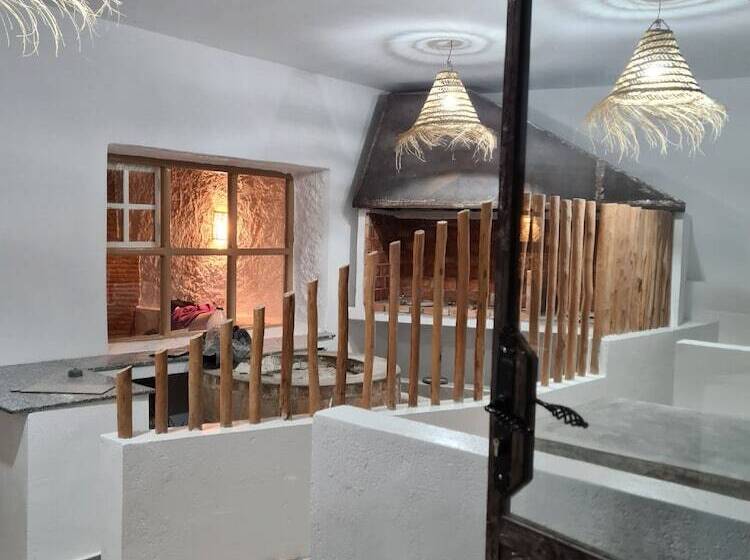 Отель La Maison Des Vagues