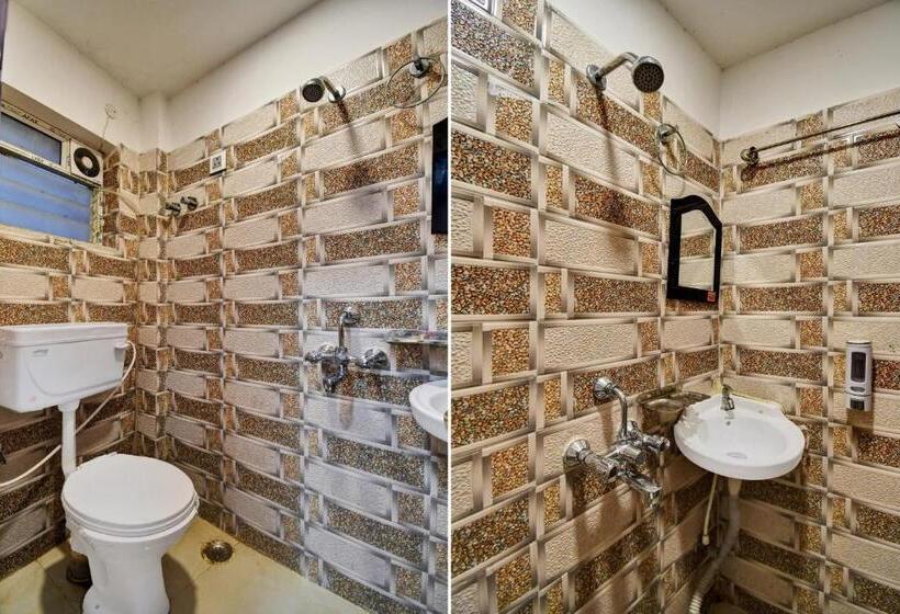 Hotel Oyo Flagship 83977 Zq Guest House