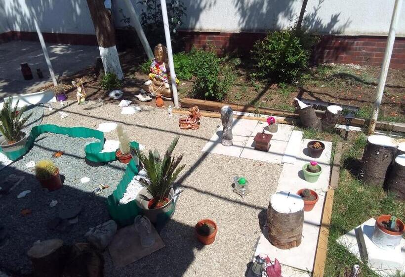 پانسیون Casa Garden Eforie