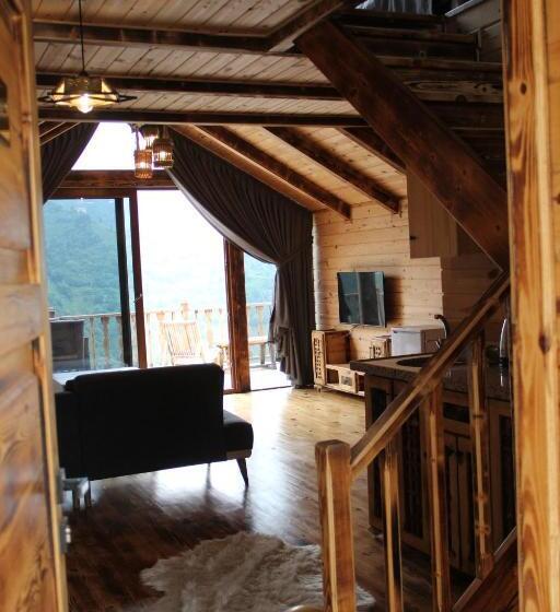 مبيت وإفطار Asmoca Bungalov