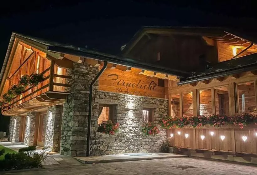 Hotelli Firnelicht