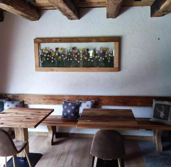 Hotelli Firnelicht