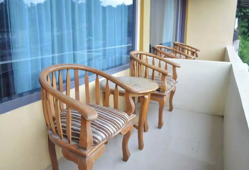 Hotelli Toba Shanda By Helocus