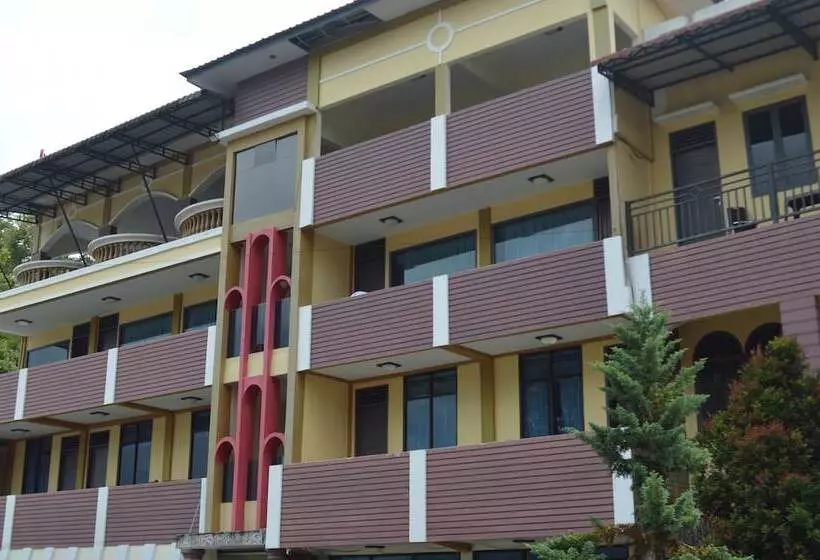 Hotelli Toba Shanda By Helocus