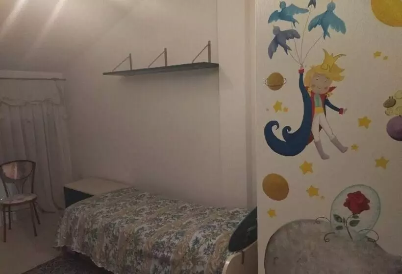 ペンション Room In Guest Room   Single Room Between Padua And Chioggia
