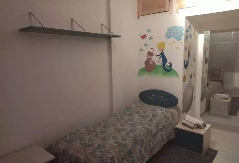 ペンション Room In Guest Room   Single Room Between Padua And Chioggia