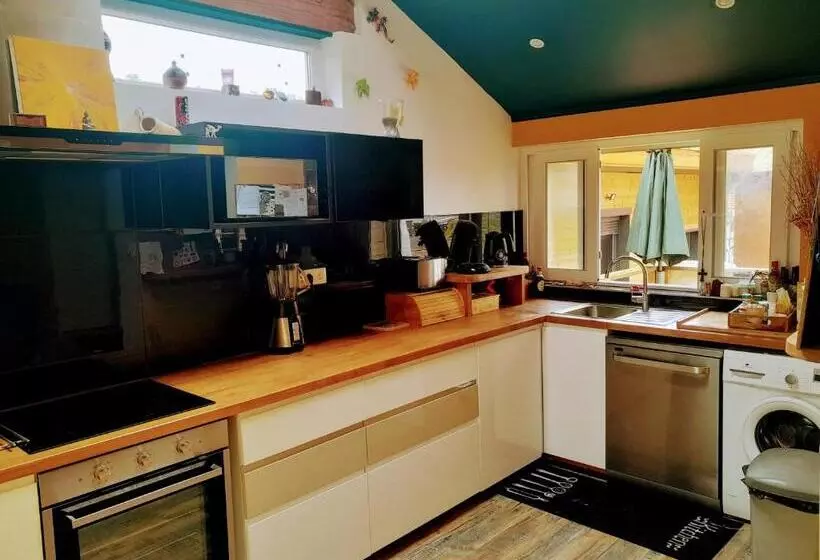 Petite Auberge Landaise, Budget Hostel