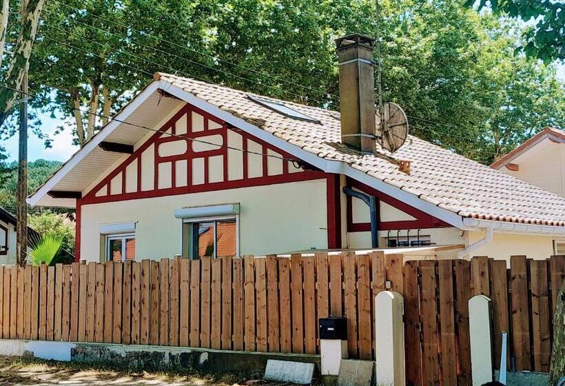 Petite Auberge Landaise, Budget Hostel