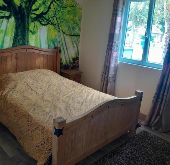 Petite Auberge Landaise, Budget Hostel