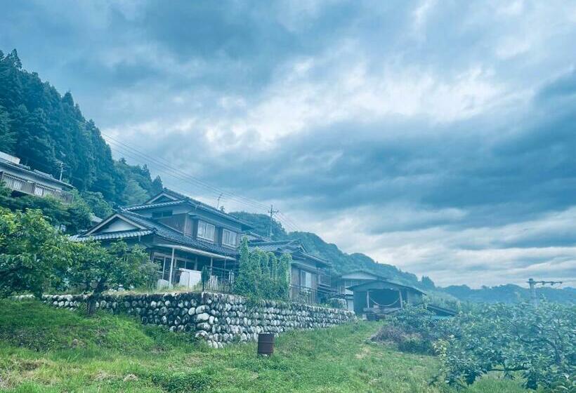 호스텔 みんなでつくるふるさとウエダイラハウス