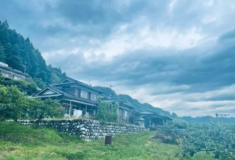 Retkeilymaja みんなでつくるふるさとウエダイラハウス