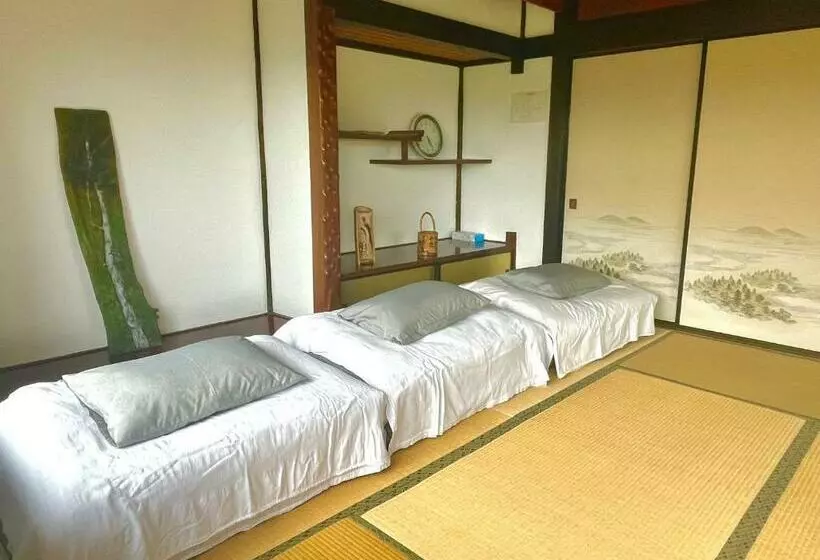 Retkeilymaja みんなでつくるふるさとウエダイラハウス