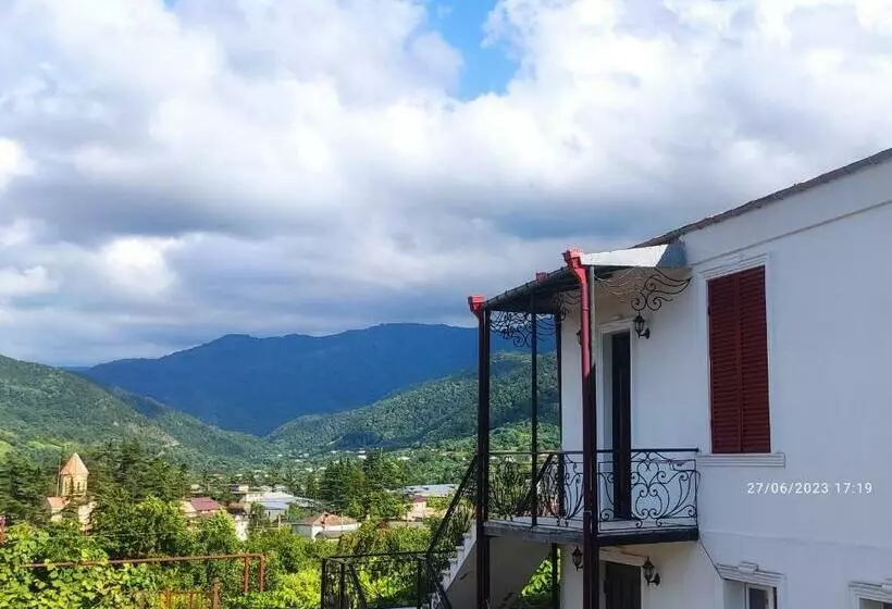 پانسیون Guesthause Bagdati