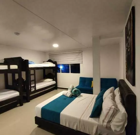 هاستل Galyrod Su Hotel Familiar
