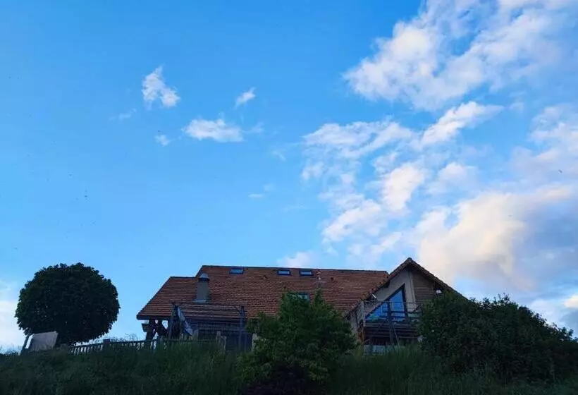 Hotelli Auberge Du Col Du Festre