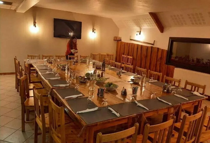 Hotelli Auberge Du Col Du Festre