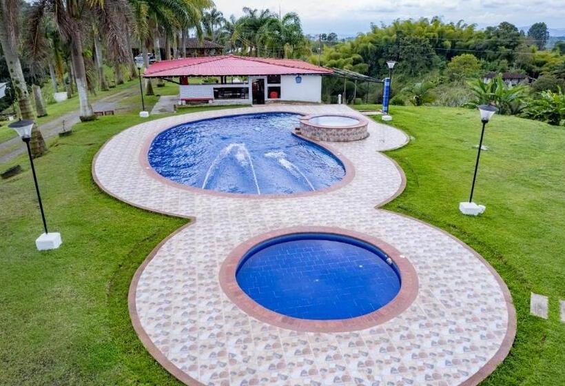 هاستل Rancho Chihuahua