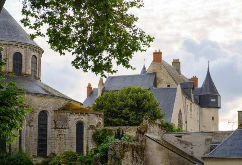 La Voûte, Nuit Insolite Au Château De Beaugency