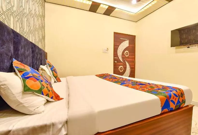 Fabhotel Spark