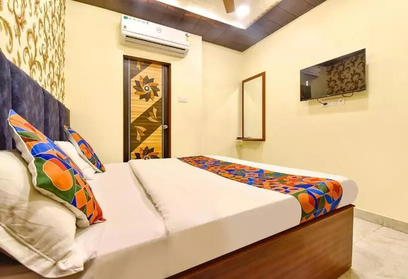 Fabhotel Spark