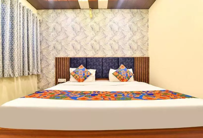 Fabhotel Spark