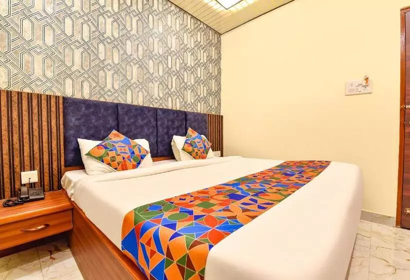Fabhotel Spark