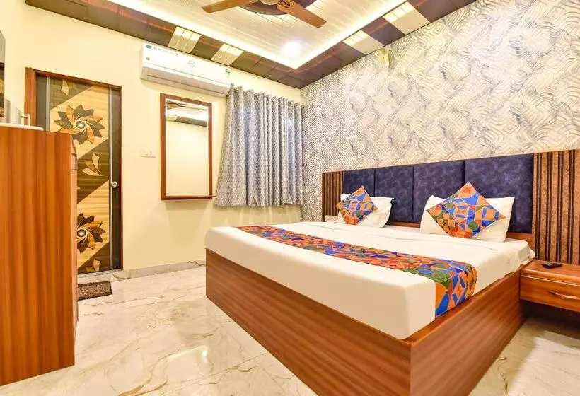 Fabhotel Spark