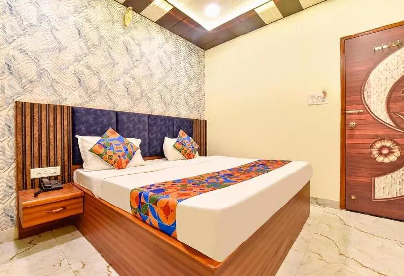 Fabhotel Spark