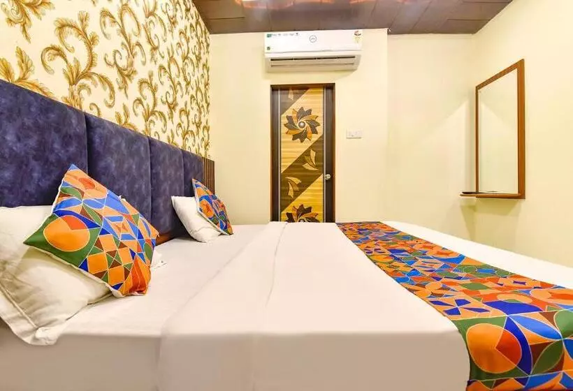 Fabhotel Spark