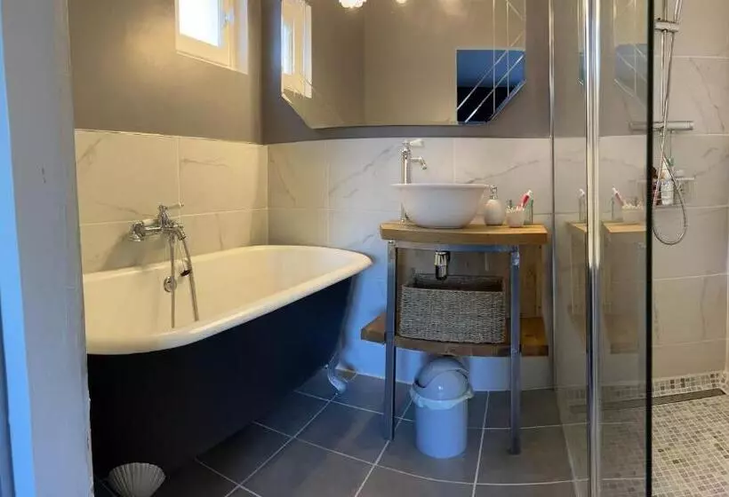 ベッドアンドブレックファースト Les Ecureuils, Chambre Au Calme