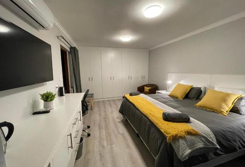 بنسيون De Tuin Accommodation