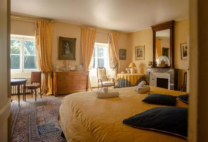 ベッドアンドブレックファースト Chateau De Rhodes