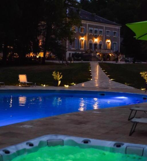 צימר Chateau De Rhodes