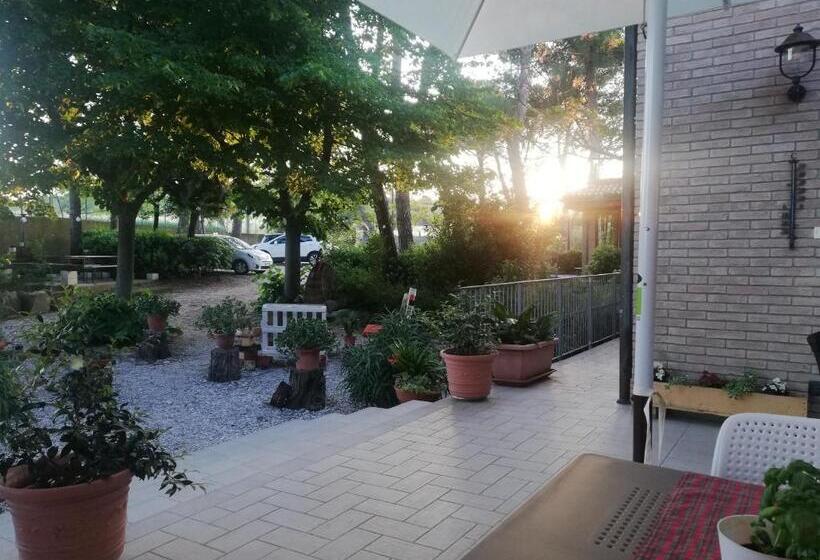 تختخواب و صبحانه La Casa Nella Prateria