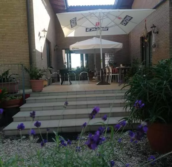 Aamiaismajoitus (B&B) La Casa Nella Prateria