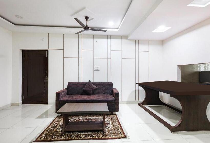 בית מלון כפרי Fabexpress New Balaji Home Stay