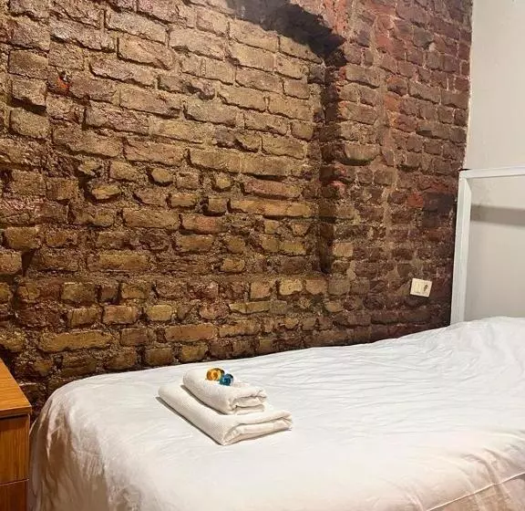 هتل Kuzgun House